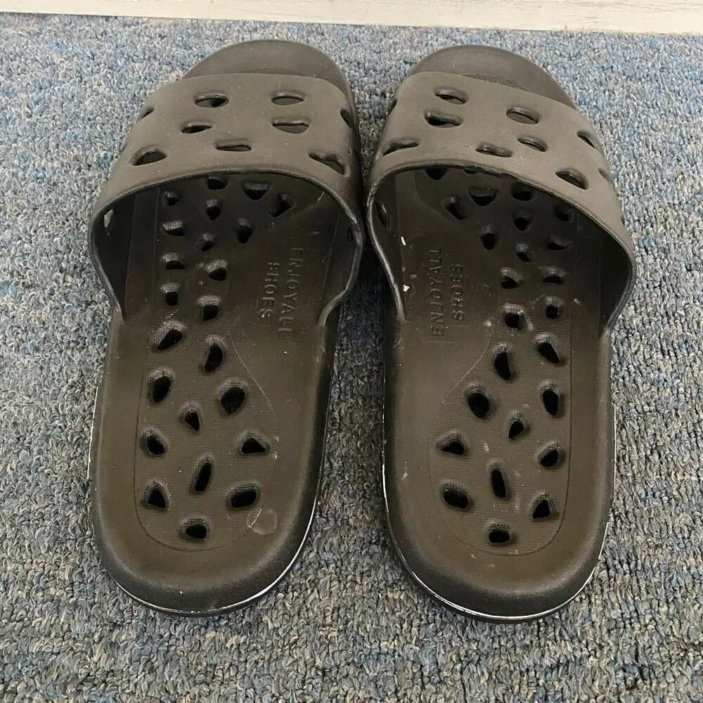 Enjoyall shoes men 12 slip on sandals w/hollow cut out holes black & white